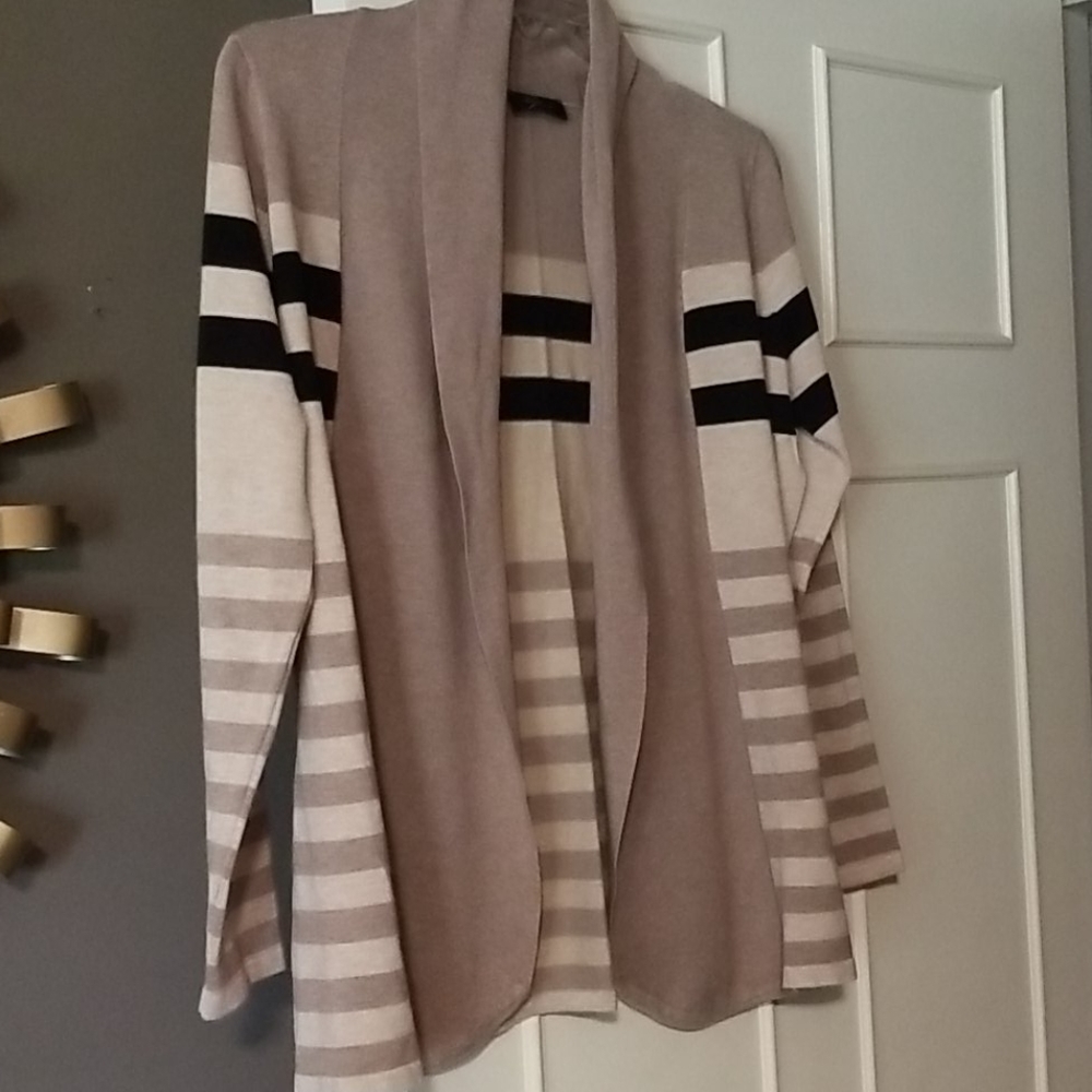 Women's sweater